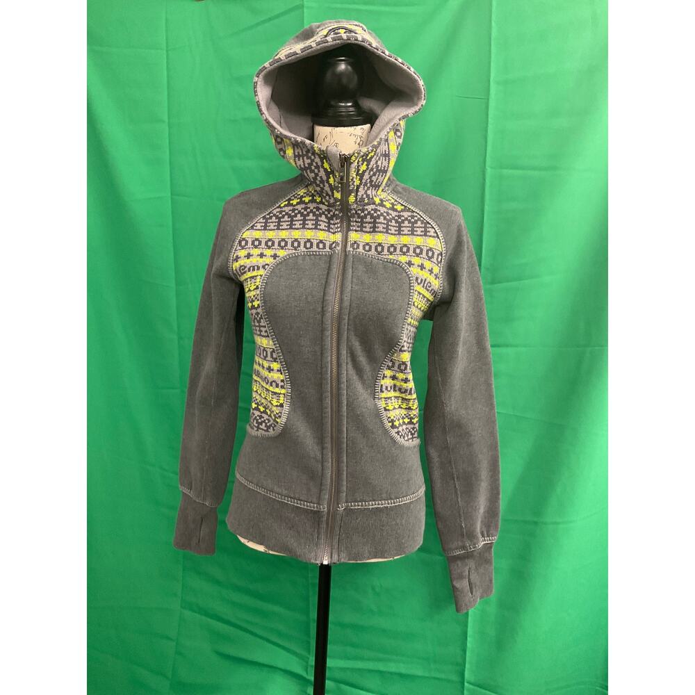Lululemon Athletica special edition Fair Isle gray/ yellow scuba hoodie size M